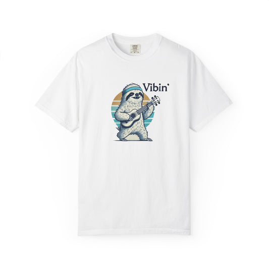 Sloth Playing Ukulele Vibin' T-Shirt