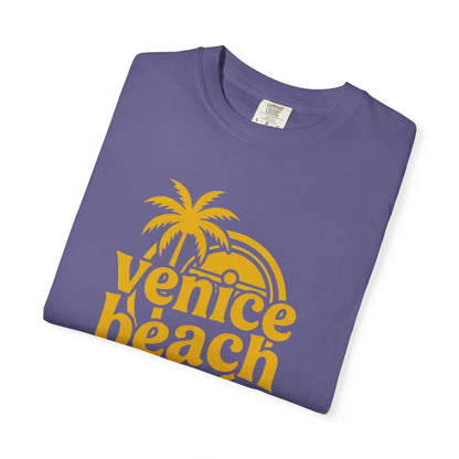 Venice Beach Retro Palm T-Shirt — Vintage Surf Vibe Tee