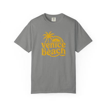 Venice Beach Retro Palm T-Shirt — Vintage Surf Vibe Tee