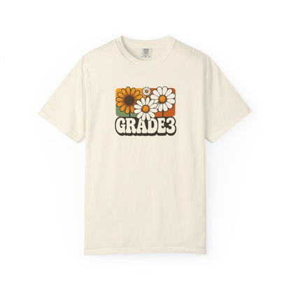 Grade 3 Retro Daisy Tee