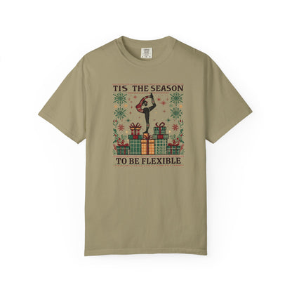 Tis The Season To Be Flexible T-shirt | Yoga Pose Christmas Design
